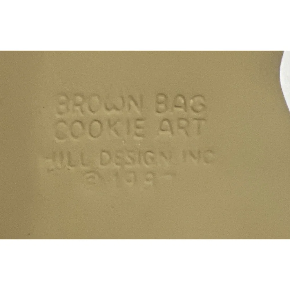 Vintage 1987 Brown Bag Cookie Art Hill Design‎ Mold Angel holding Heart